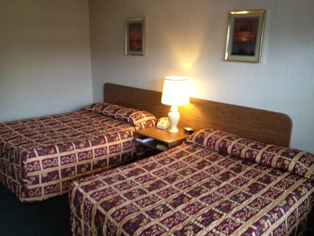 Parkway Inn Vestal Zimmer foto
